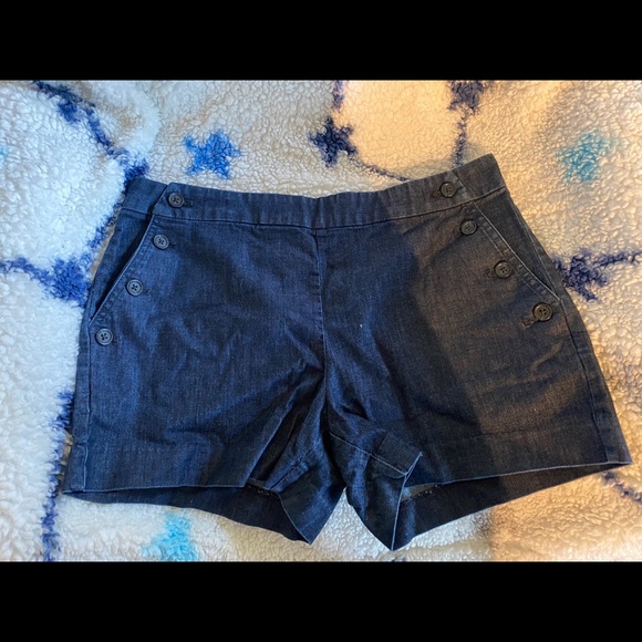 Banana Republic shorts size 6 - Picture 2 of 2